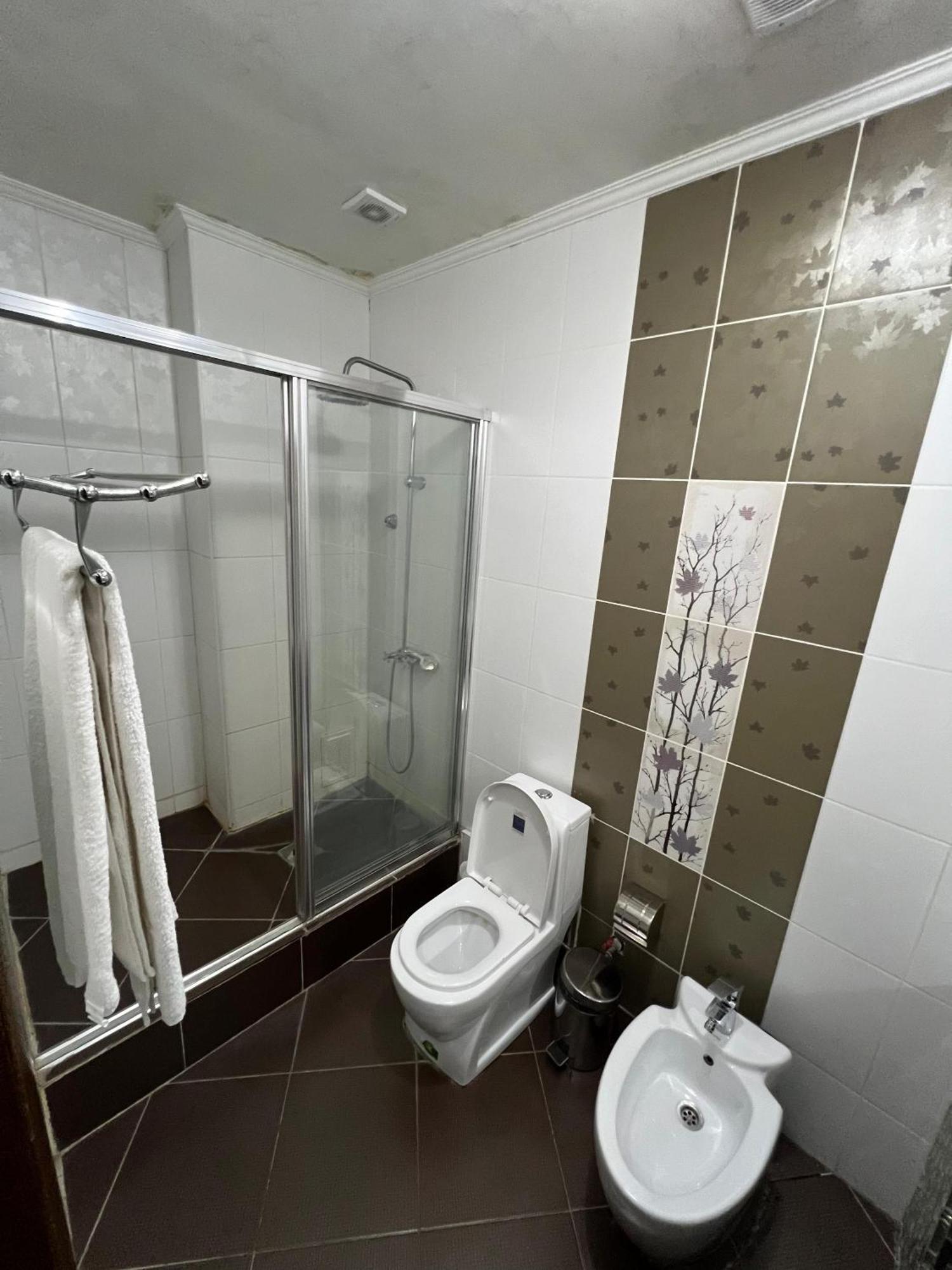 Sary Arka Hotel Schymkent Zimmer foto